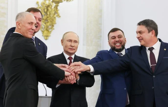🇷🇺 В единстве — наша сила: 30 сентября — День воссоединения новых регионов с Россией!