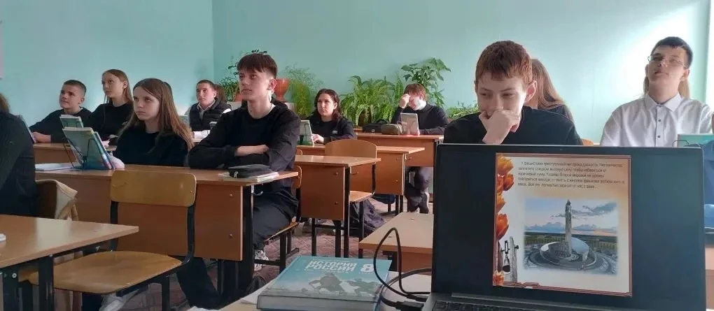 Урок мужества : «Боль Хатыни»  ✍️Ежегодно 19 апреля по всей стране проводится День единых действий в