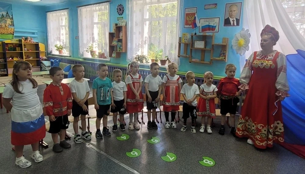 🇷🇺 С чего начинается Родина? С улыбок и первых песен о ней!

В нашей группе прошел торжественный п