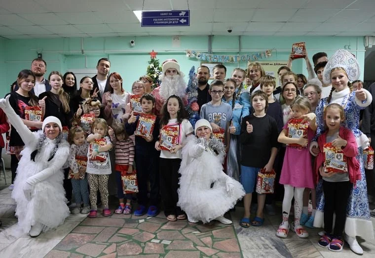 «Марафон добра» в Ваныкинской больнице

В рамках ежегодной акции «Марафон добра» Глава города Алексе