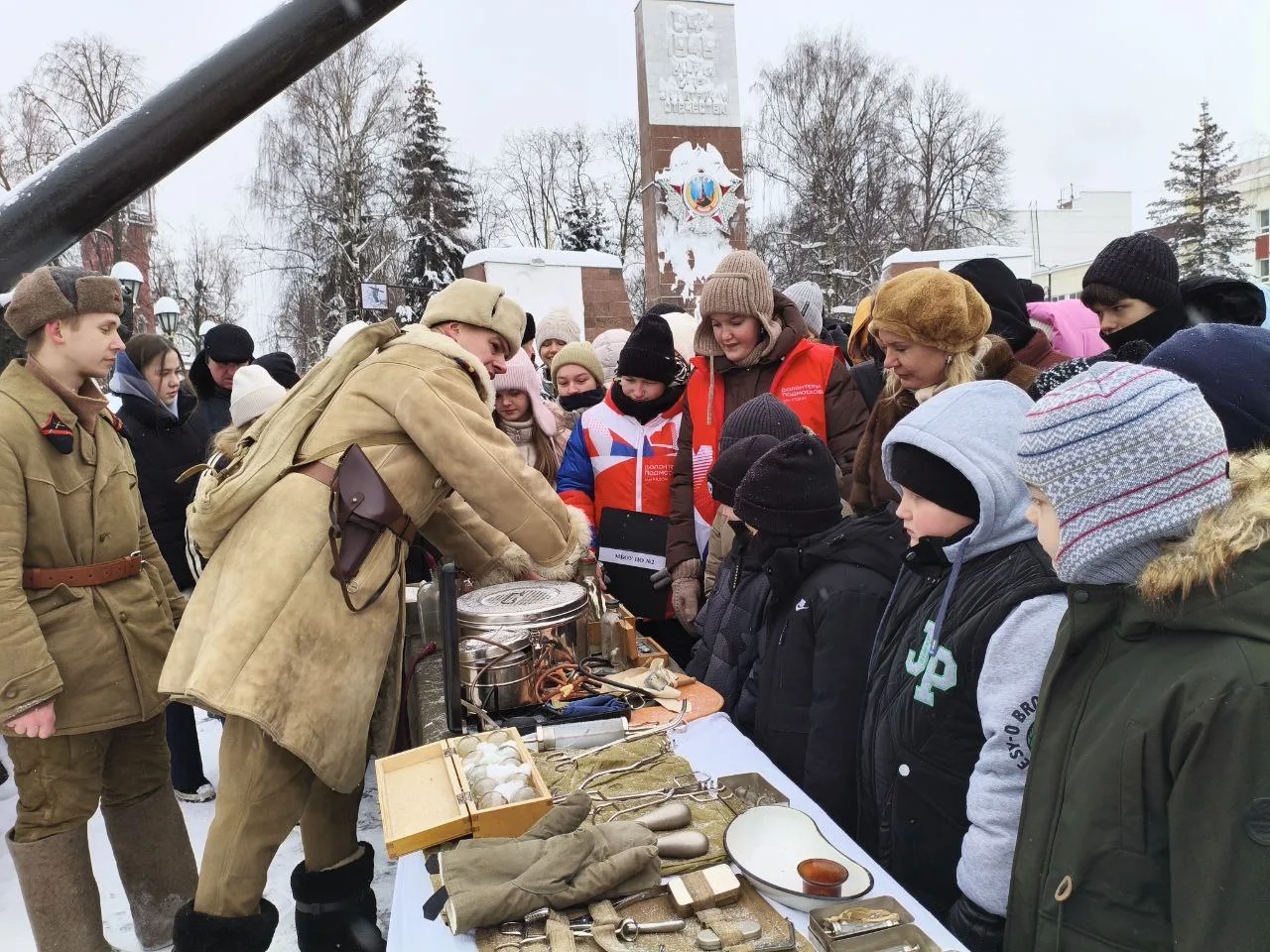 Сегодня  наши ребята приняли участие в акции "Блокадный Ленинград глазами молодёжи", посвящённой 82-