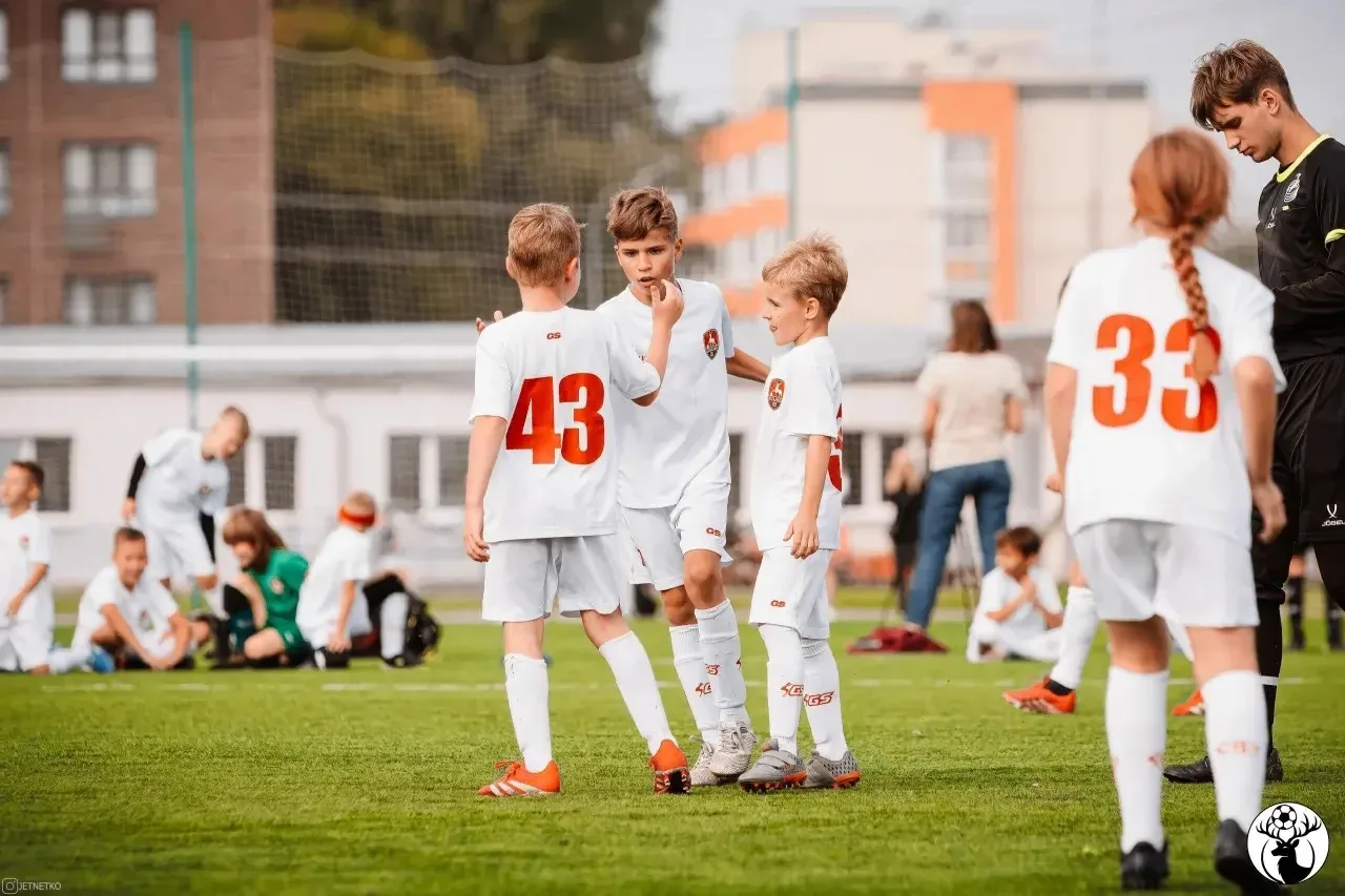⚽Всемирный день детского футбола!

Сегодня мы отмечаем замечательный праздник — День детского футбол