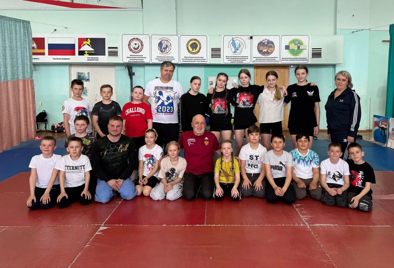 🎖️В спортивном комплексе Усть-Катава ребята, занимающиеся в  секции дзюдо Спортивной ш...