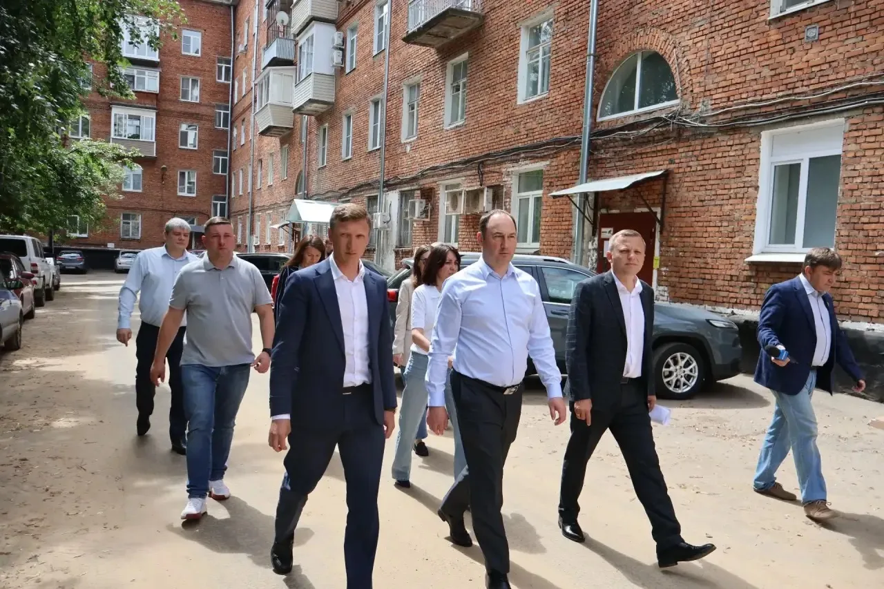 📍Провёл очередной объезд территории городского округа вместе с профильными заместителями и представ