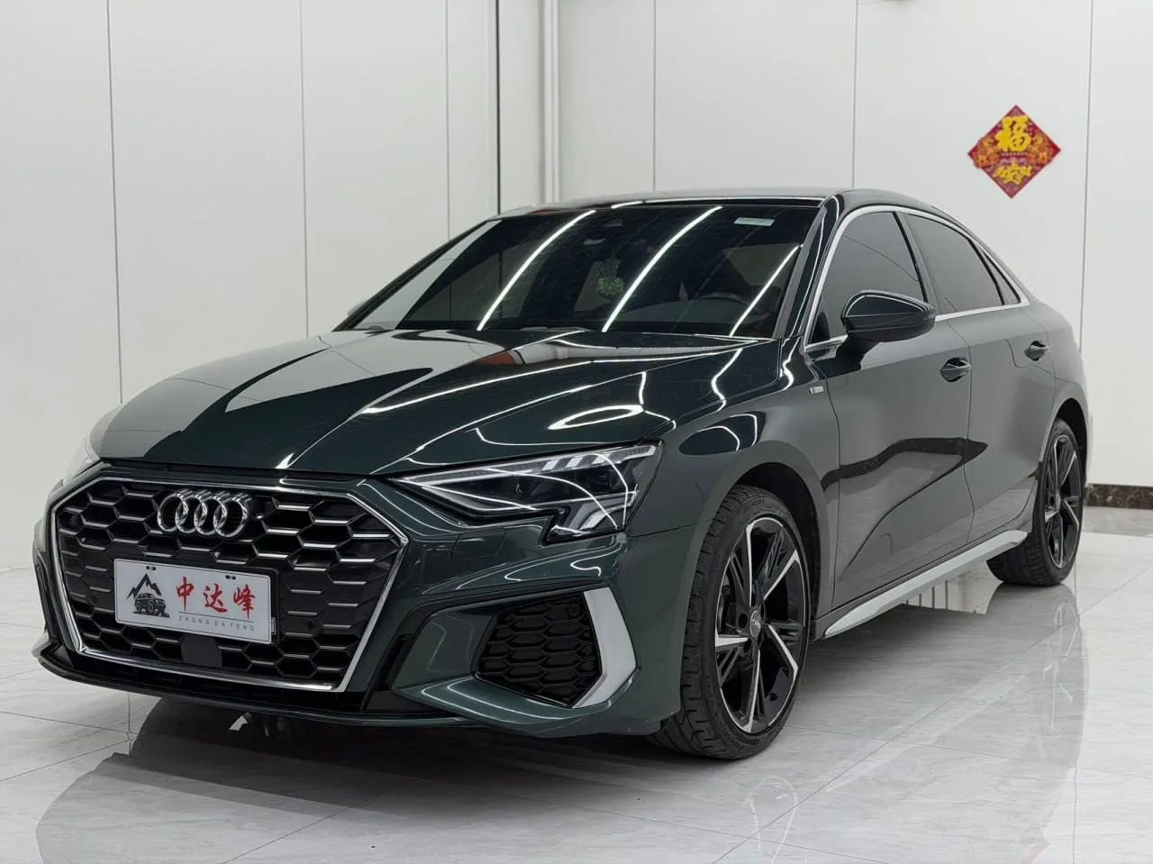 АВТОМОБИЛЬ В ПРОДАЖЕ❗️  🇨🇳AUDI A3L 2021 ГОДА🇨🇳  ● ОБЪЁМ: 1395 cc ● МОЩНОСТЬ: 150 л.с.  ● ТОПЛИВО: Бе