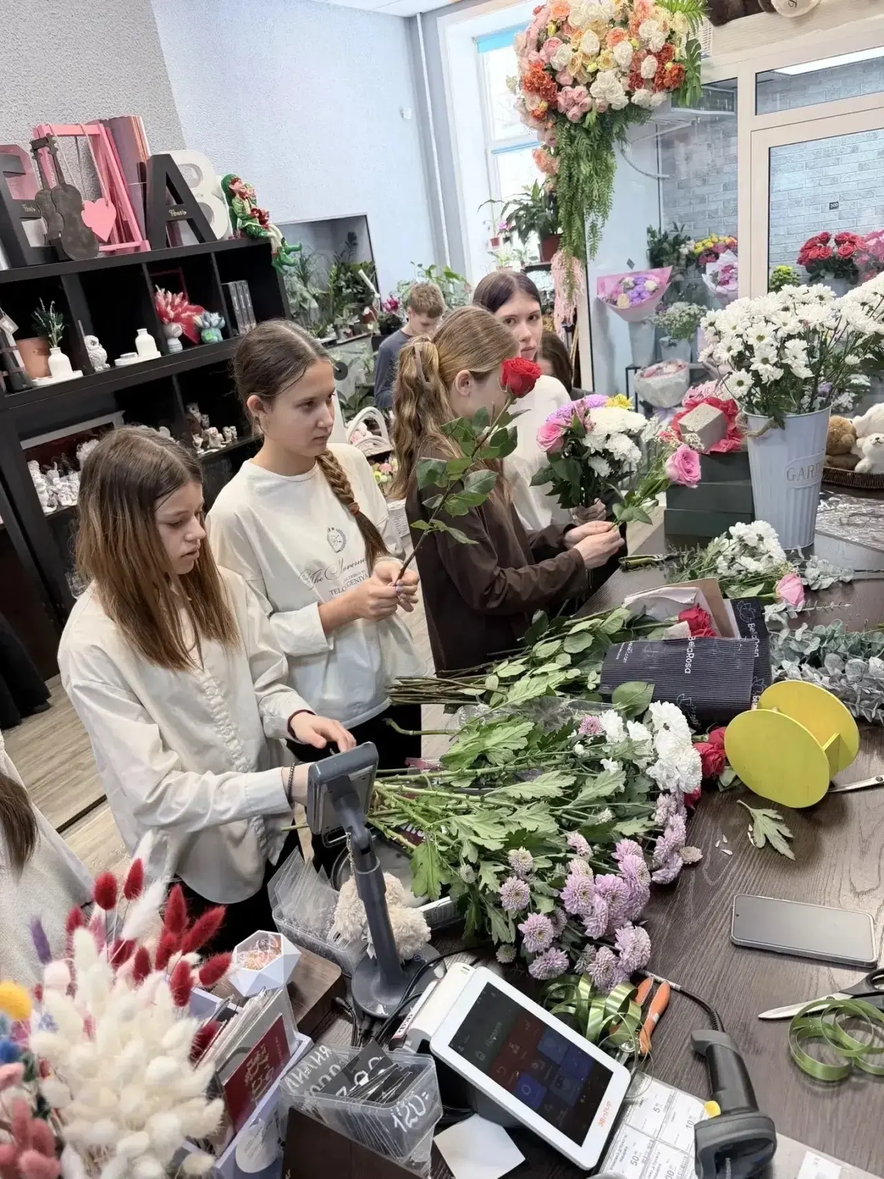🍀«Создавая красоту своими руками: знакомство с флористикой». 
В честь Дня эколога наша профориентац