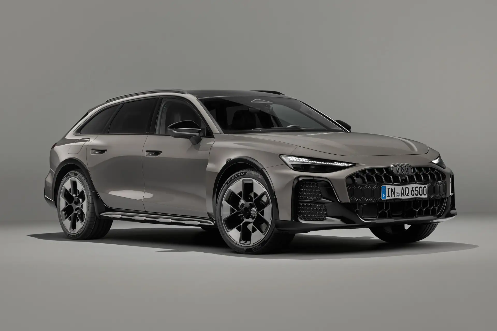 Универсал Audi A6 Allroad сменил поколение

Audi A6 нового поколения дебютировал весной прошлого год