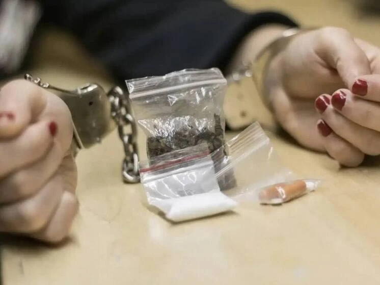 💊В Севастополе задержали пару, пытавшуюся продать 100 граммов наркотиков