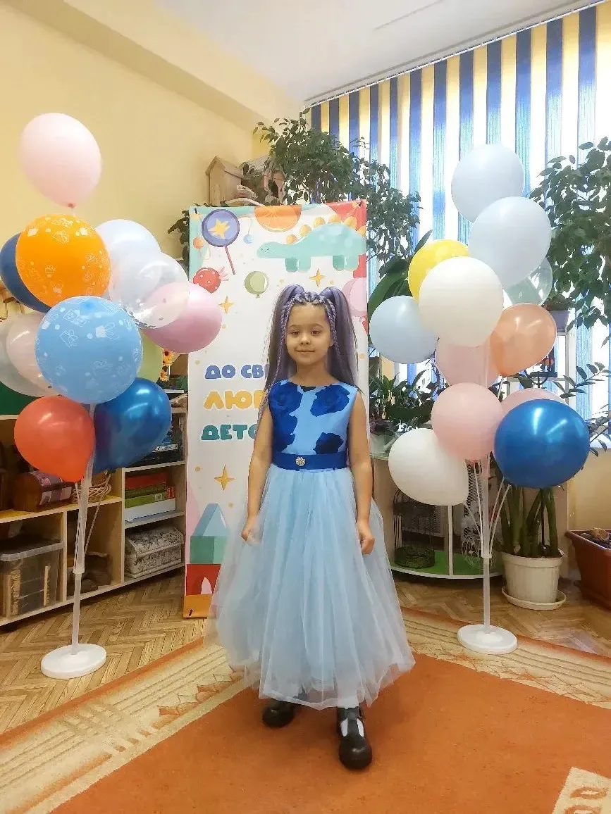 Закончилась череда выпускных, делюсь с вами фотографиями красивейших принцесс 😍