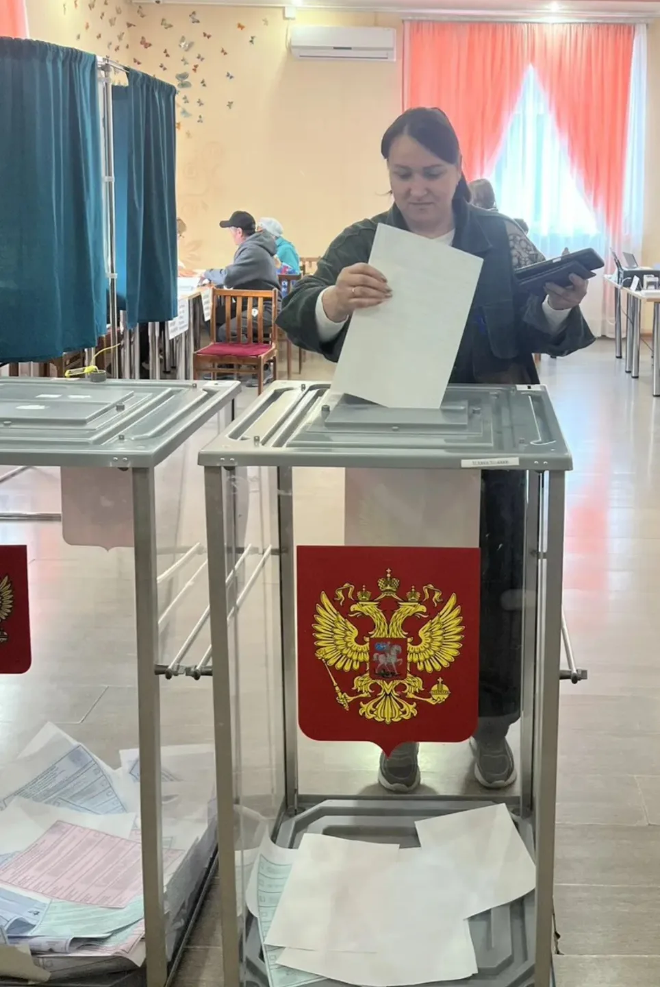Сегодня вся наша семья Защитника Отечества пришла на свой избирательный участок в Новов...