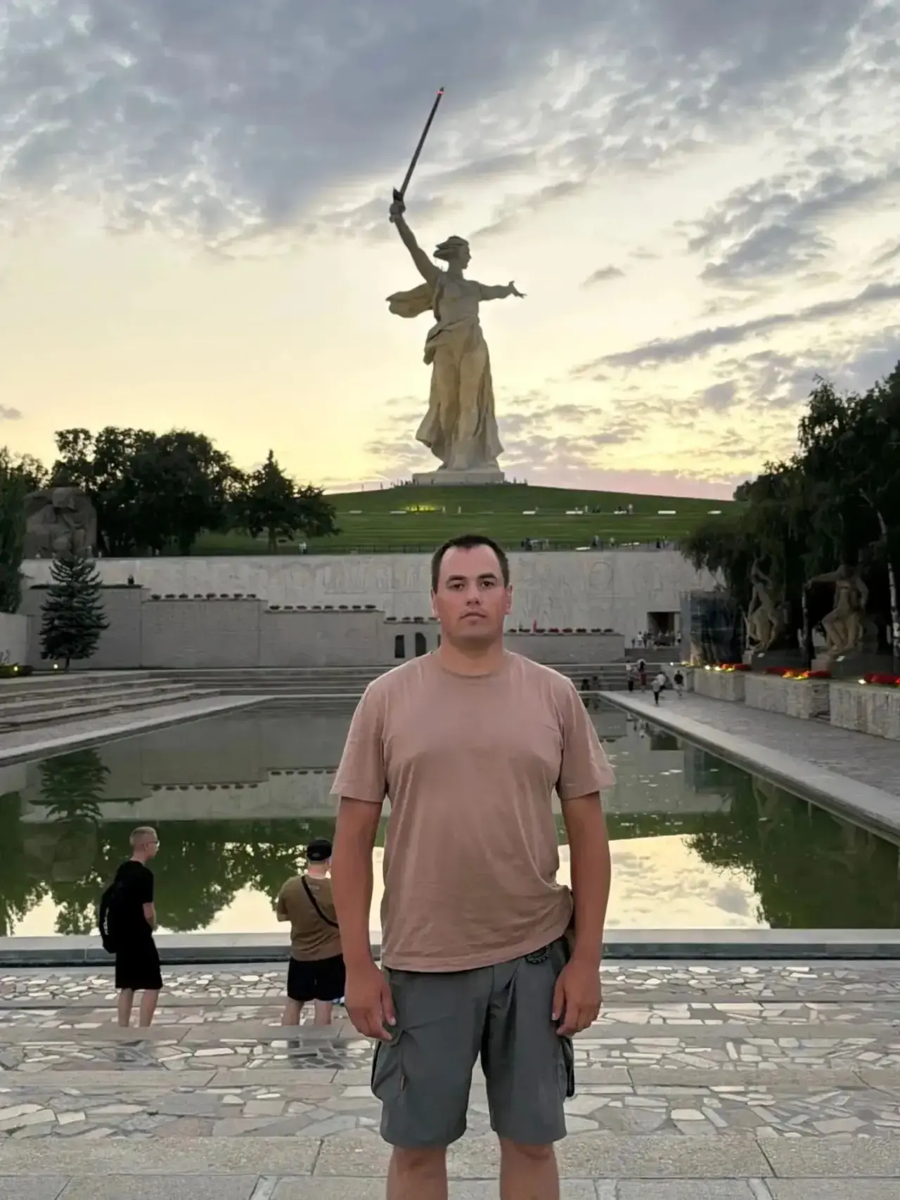 Студент РГЭУ (РИНХ) – в полуфинале конкурса «Быть, а не казаться»!

Станислав Максименков, активист 