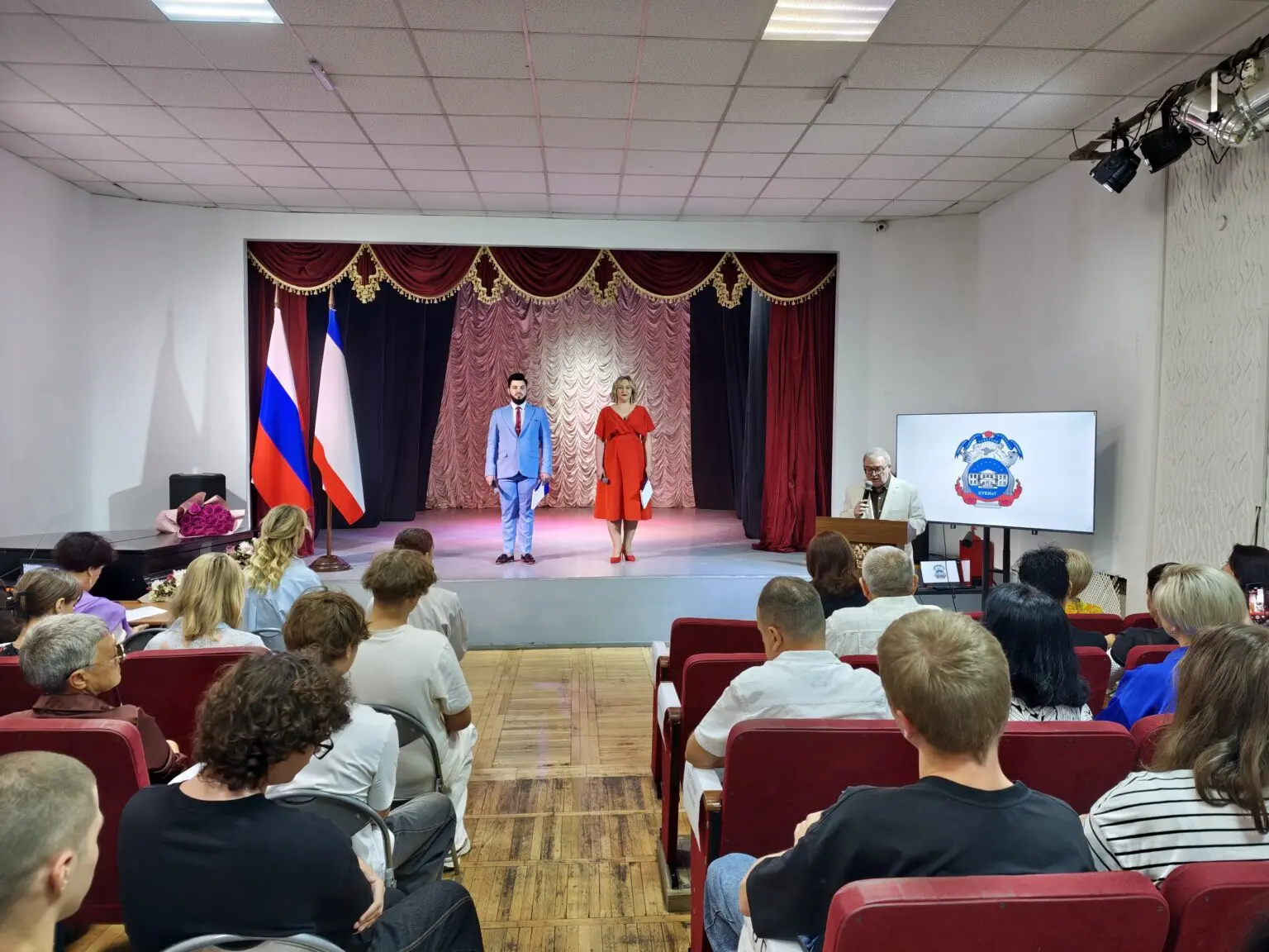 Торжественное открытие нового учебного года в КУКИиТ: первокурсников приветствовали рек...