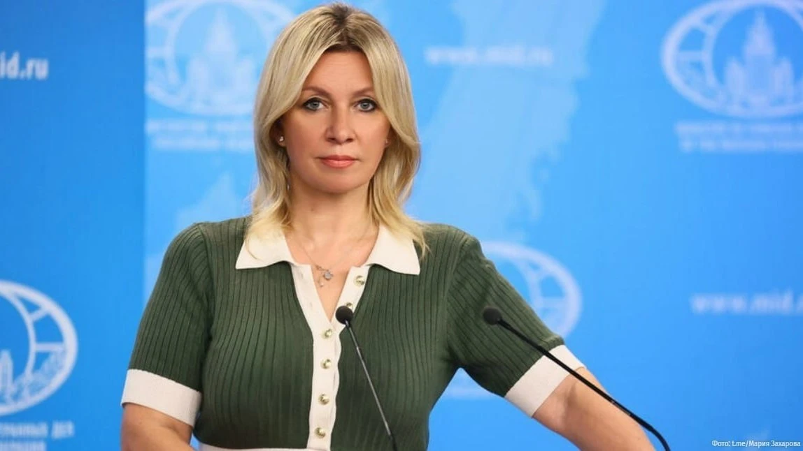 "Нормально в Париже полиция месит своих же детей": так Мария Захарова прокомментировала...