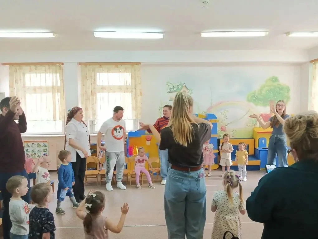 День открытых дверей ЦРР «Родничок» - «Единство в многообразии: большое путешествие по России» в рам