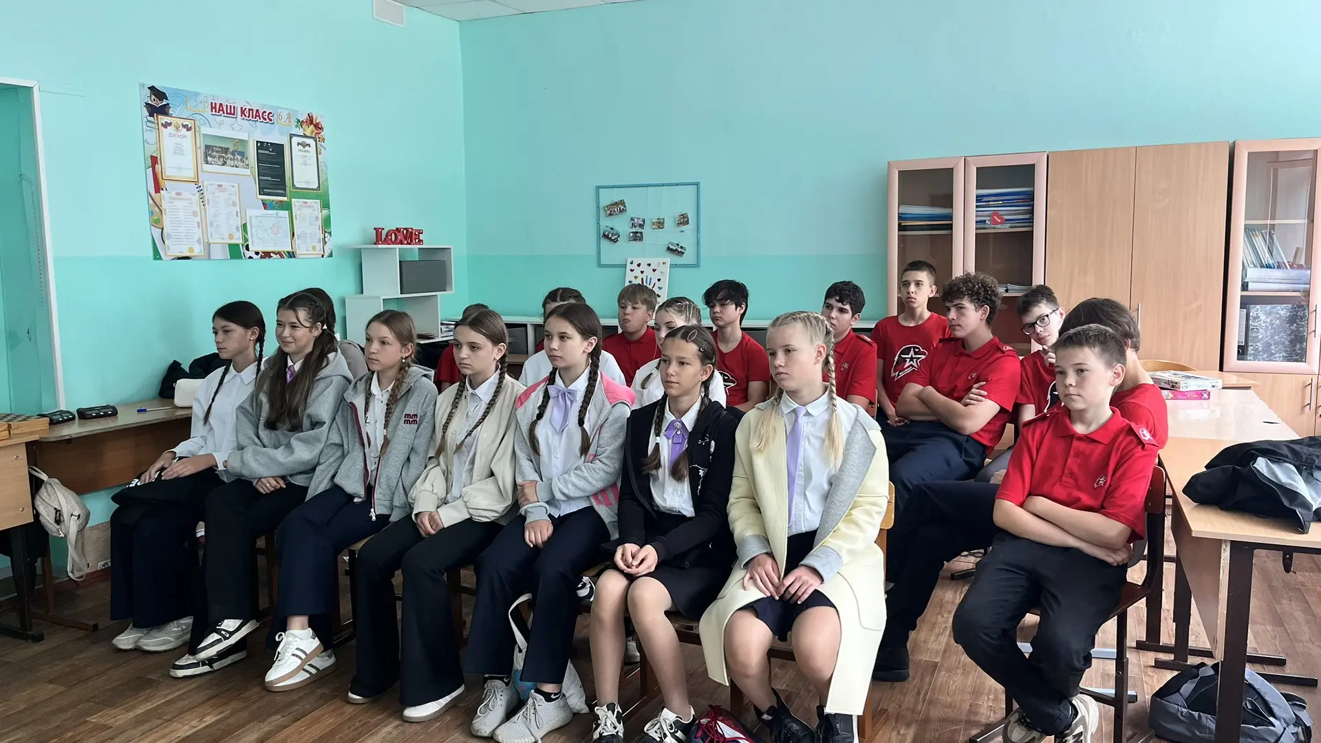 В День памяти и скорби для учащихся нашей школы и юнармейцев прошло значимое мероприятие, посвященно