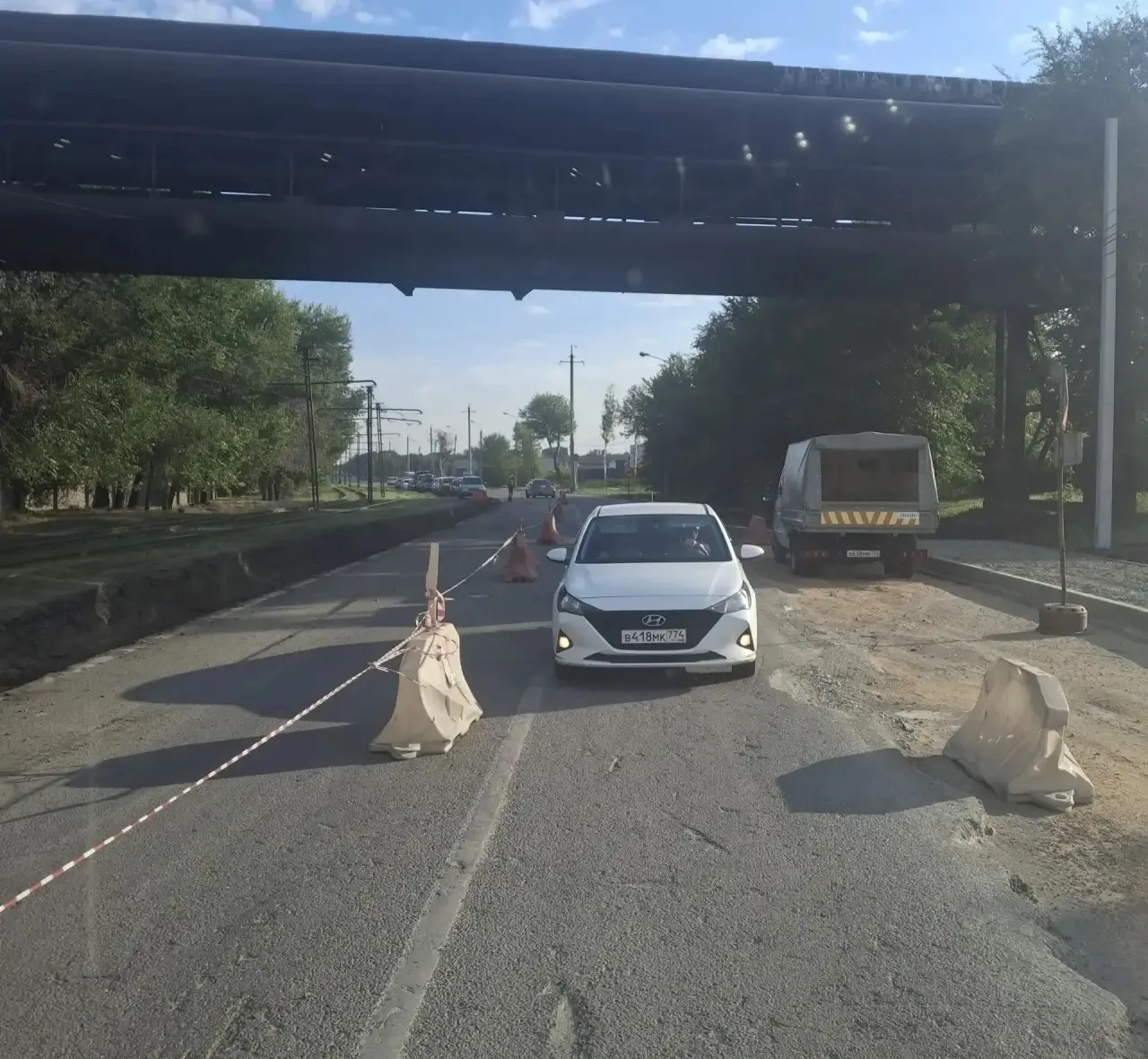 ❗️В Магнитогорске водитель выехал под «кирпич» и устроил конфликт на дороге. По словам ...