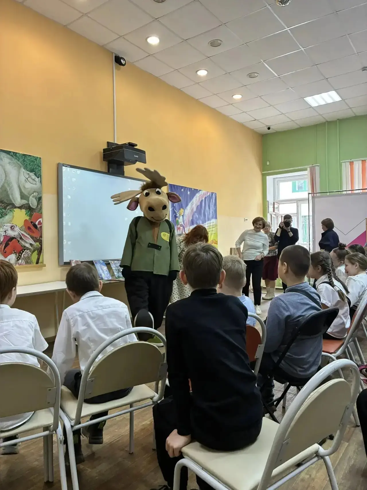 Сегодня учащиеся 3 "Г" класса и их классный руководитель Ирина Васильевна были приглашенными  гостям