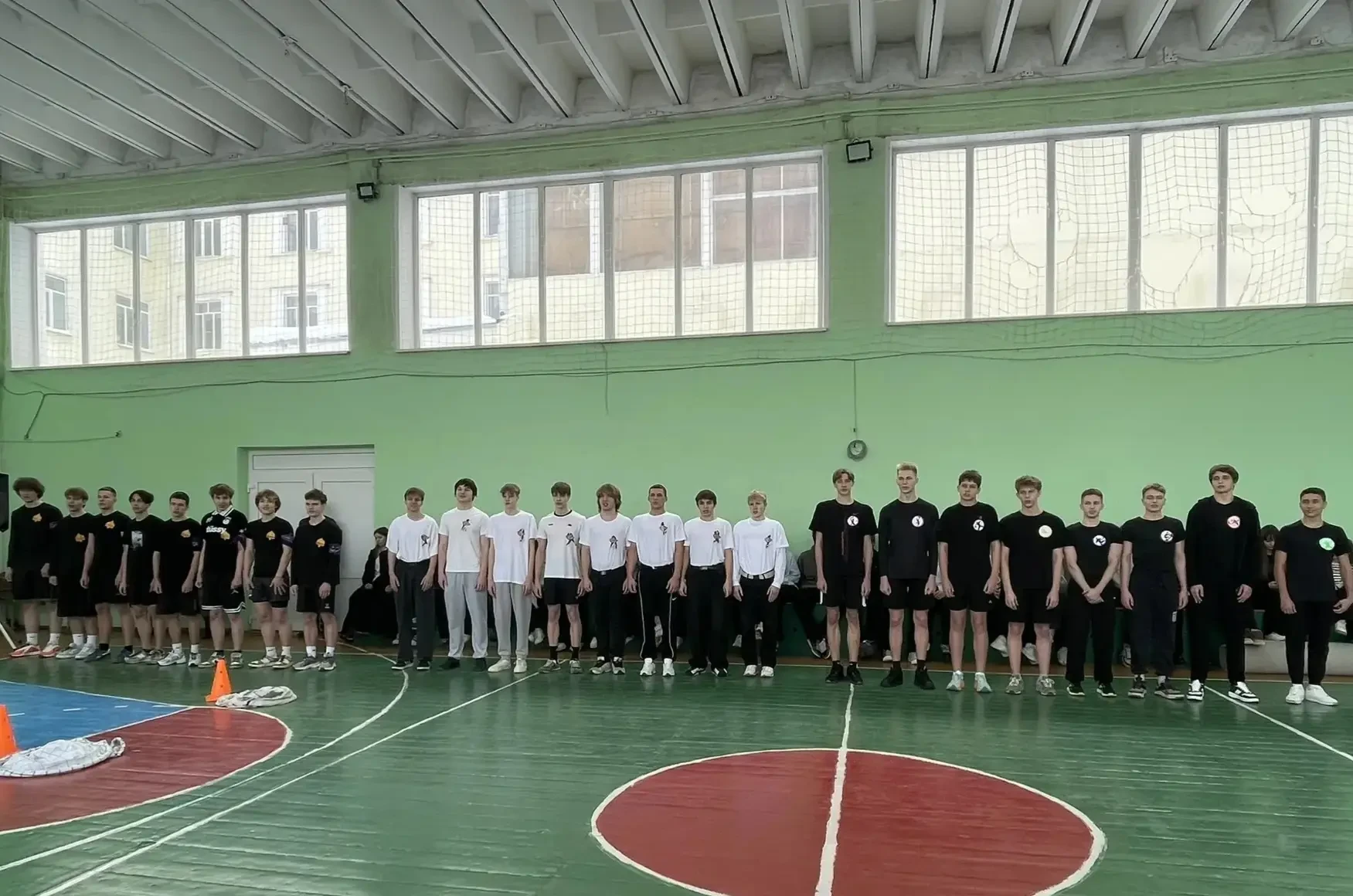 💪 «А ну‑ка, парни!» — силу, ловкость и командный дух демонстрируют наши старшеклассники!  В рамках Н