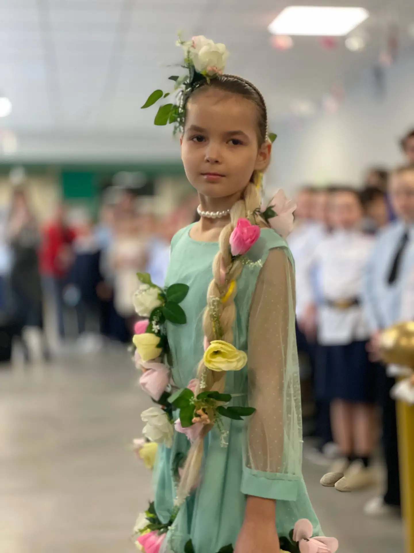 💐Шестой в стиле весны🌸  У нас в лицее в пятницу случилось нечто, что заставило всех почувствовать ве