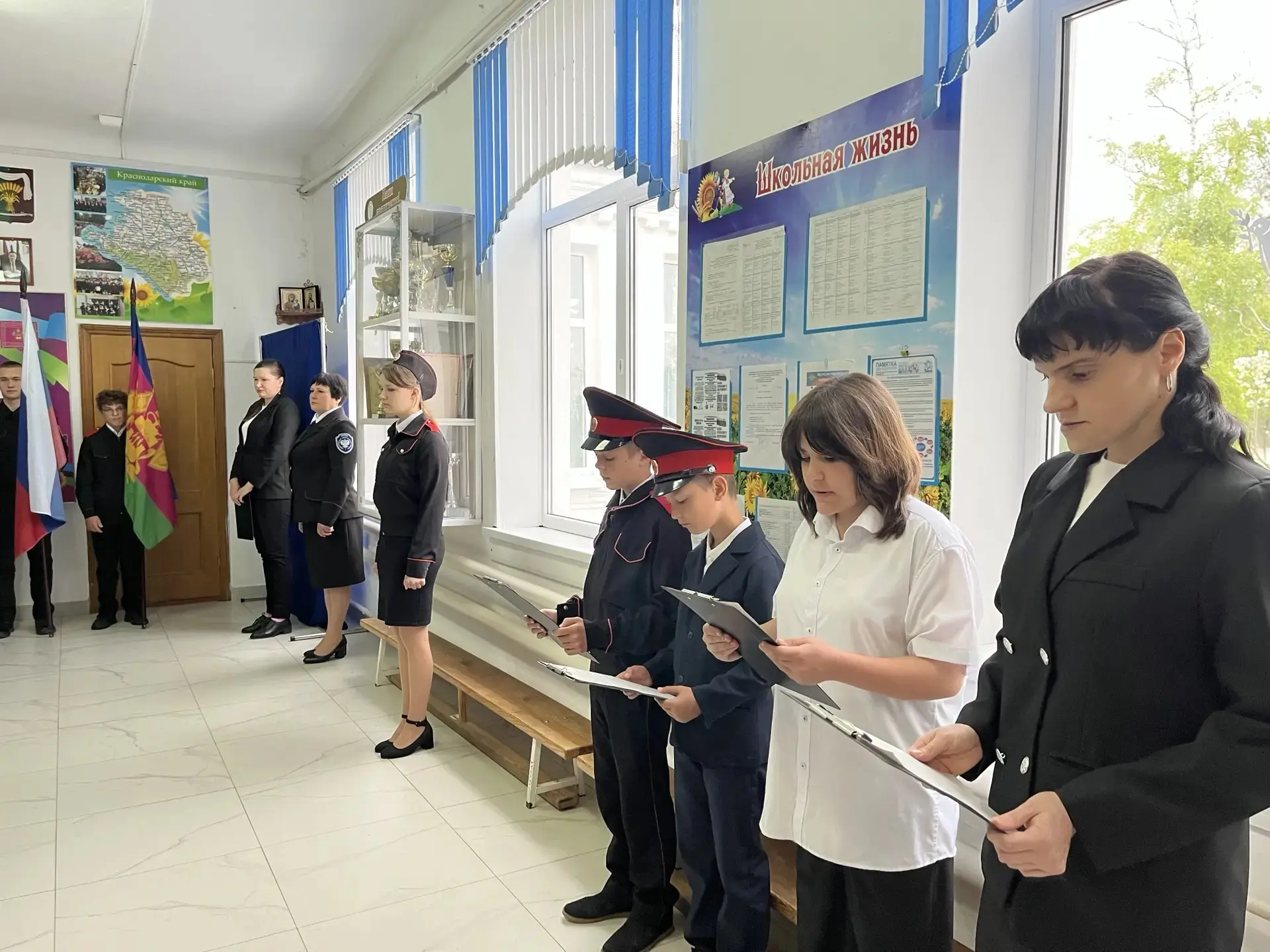18 мая в 7 казачьей школе прошла традиционная линейка поднятия государственного флага. 
Темой линейк