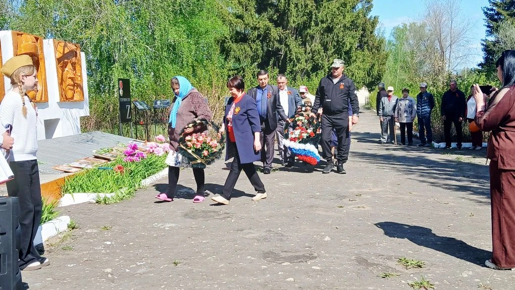 С Днём Победы! 🪖