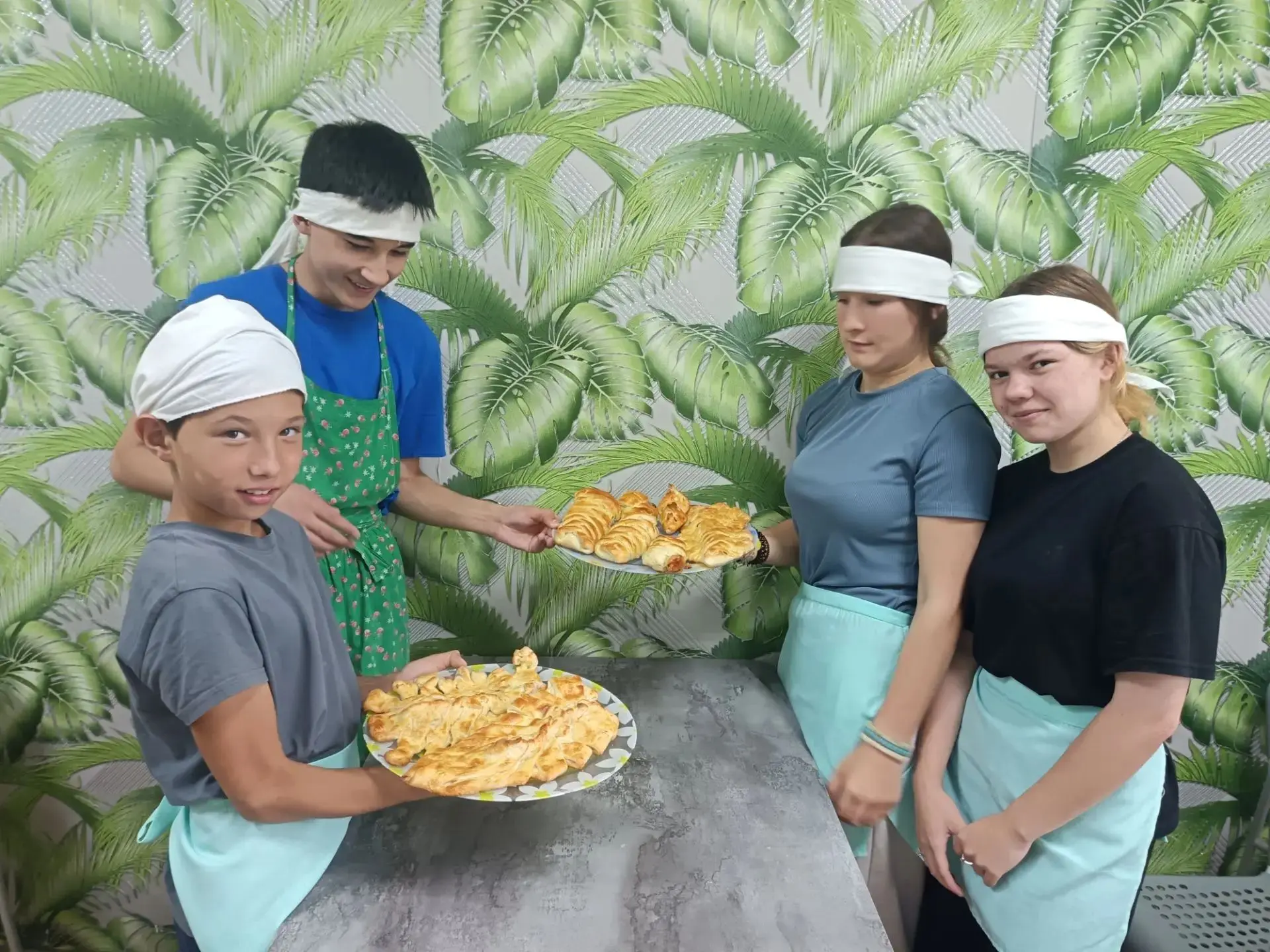 🍫 Праздник сладкоежек: сегодня весь мир отмечает самый вкусный и сладкий праздник — Всемирный день 