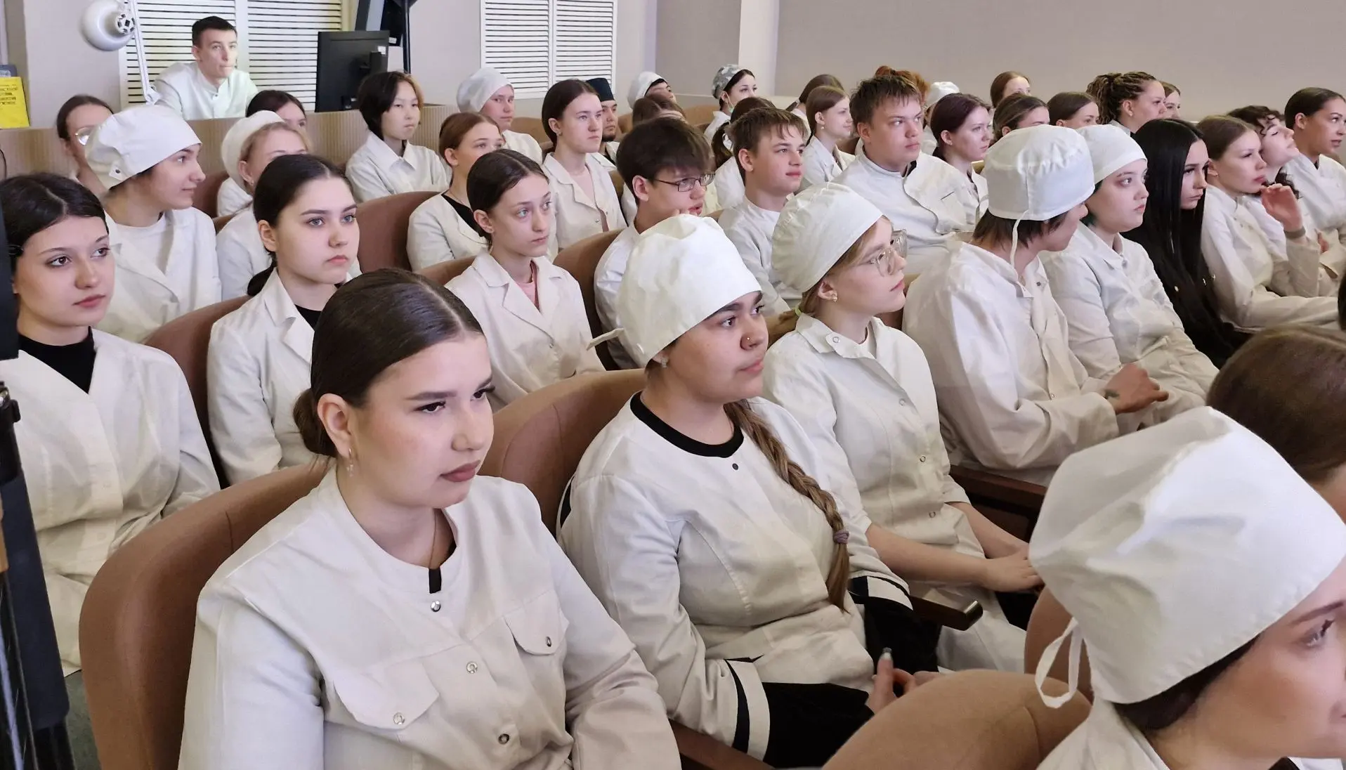 👩‍⚕️В Приамурье будущие фельдшеры соревновались в профессиональном мастерстве  В Амурском медицинско