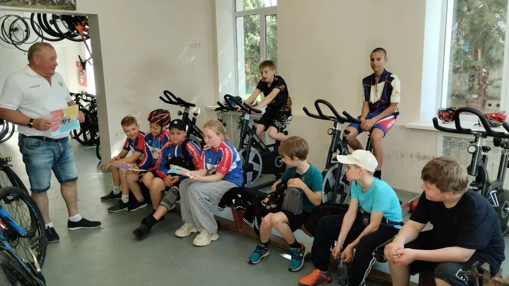 🚴‍♂️ Спорт без обмана — это оказалось не скучно, а сложно и увлекательно!