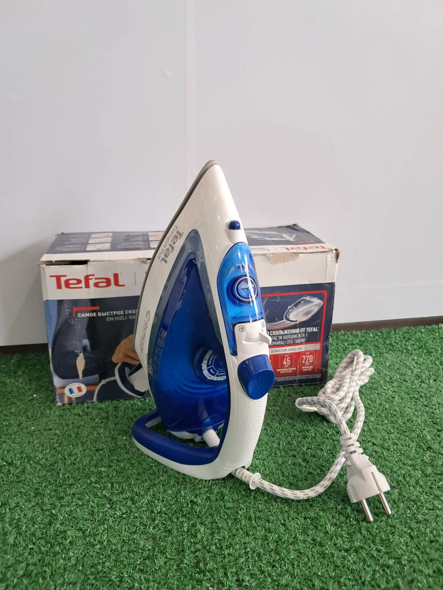 Утюг Tefal Easygliss 2 FV5736E0