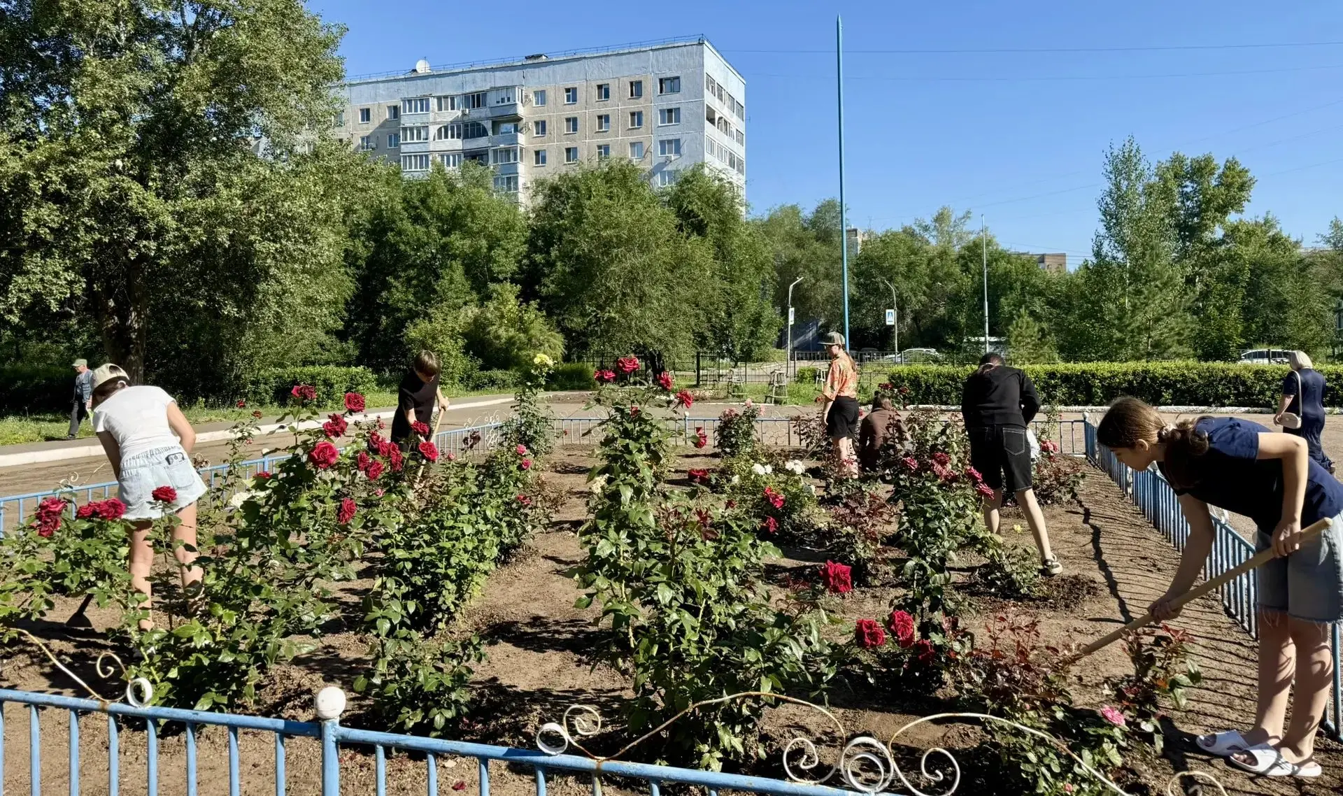 🌻 Лето — это не только долгие каникулы и пора отпусков, но и время трудового воспитания. Наши ребят