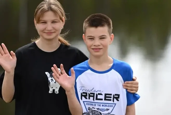 ♥️ «Моя новая семья»: Дима и Вероника ищут родителей 🙏🏼   ЯСИА, Министерство труда и социального раз