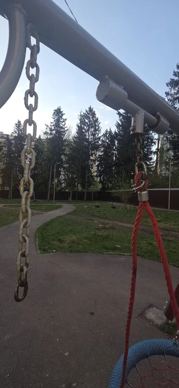 Рп Андреевка парк около 21,22,27. Прошло 10 дней на каких изменений. В том году обещали сделать капи