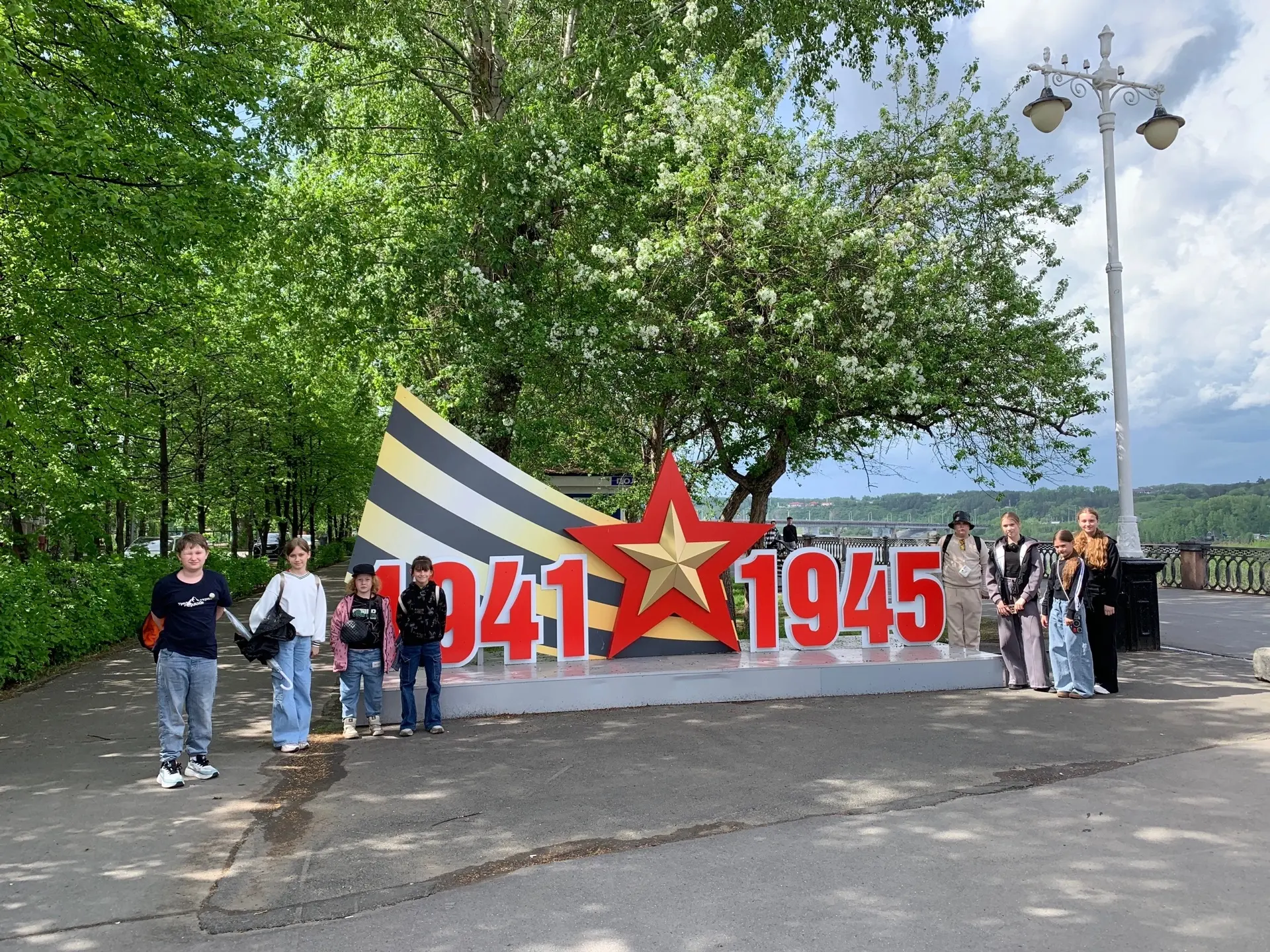 🕯 22 июня — День памяти и скорби. Помним. Гордимся. Храним. 

22 июня — самая трагическая дата в ис