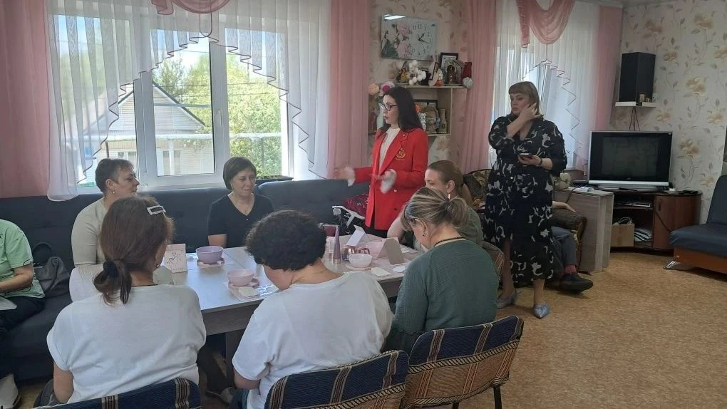 27 мая в МБУ ЦСО состоялась встреча представителей компании «Мэри Кэй» со специалистами...