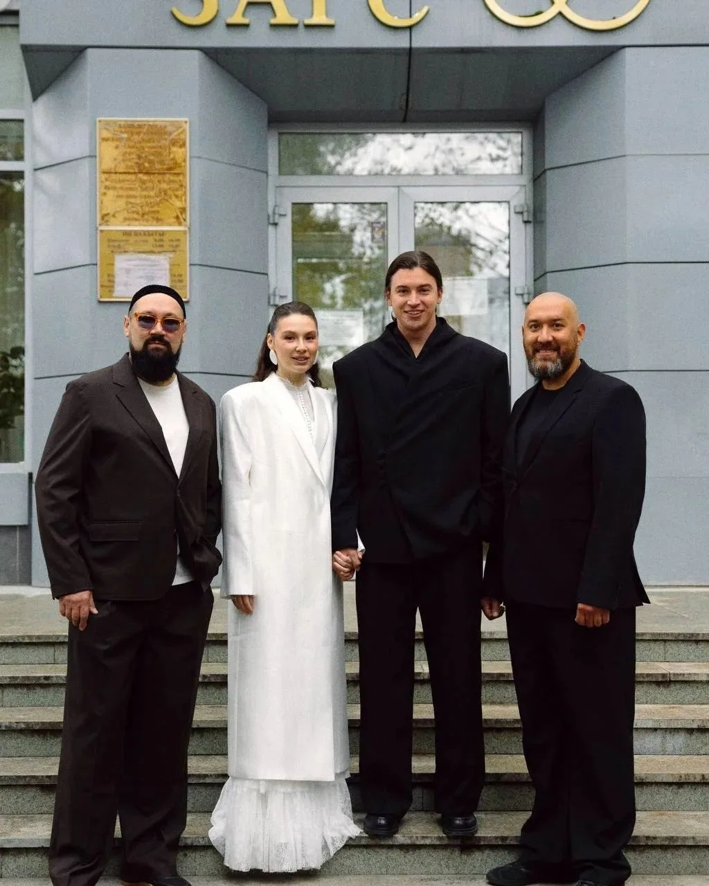 👰‍♀️ Солистка AY YOLA Адель вышла замуж