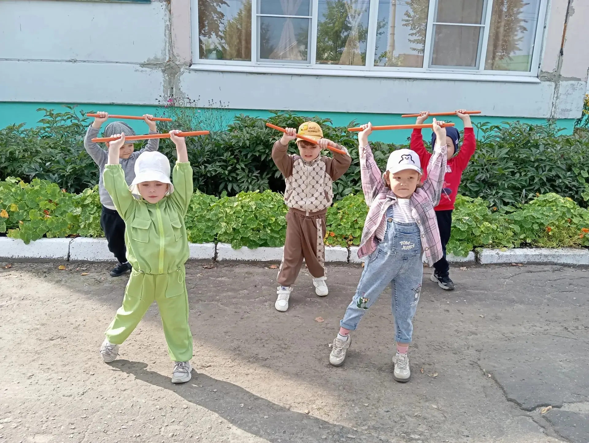 🍁В группе "Почемучки" МБДОУ "Детский сад N15" Сказка" прошёл самый активный, весёлый и...