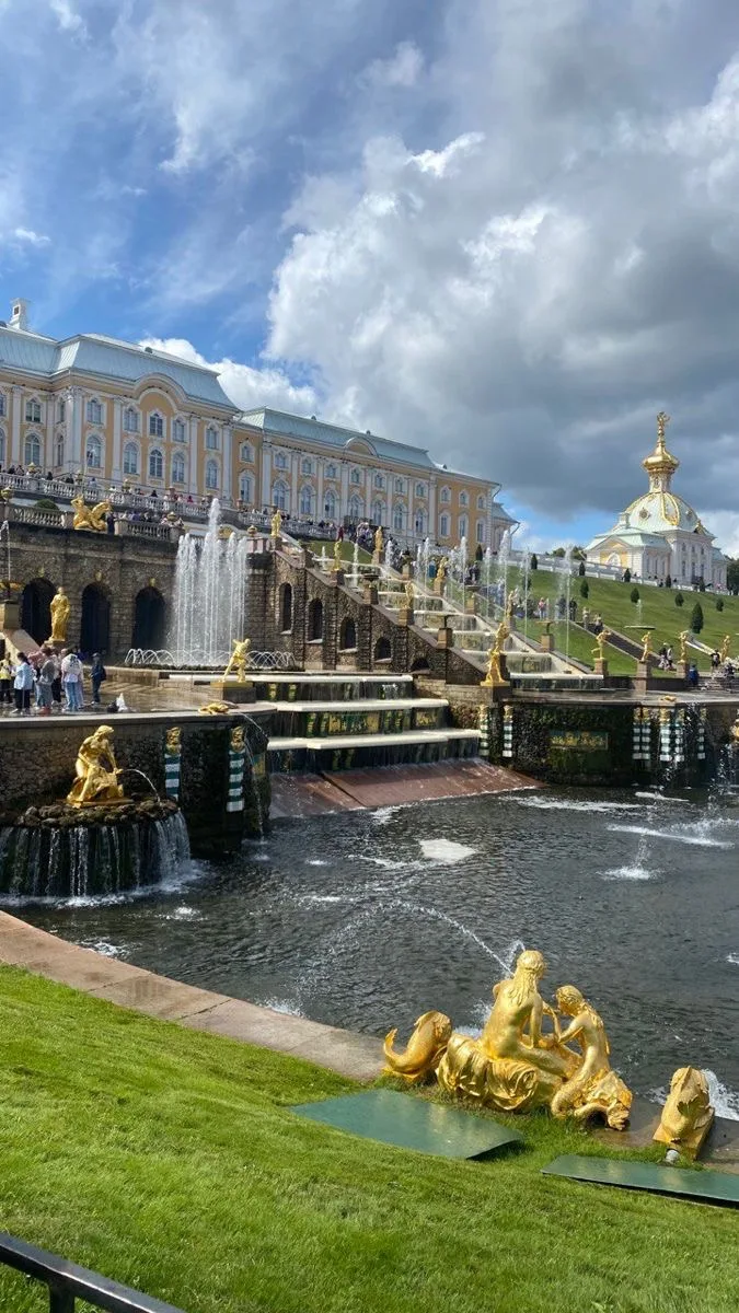 📍 Школьный тур в Петербург из Иркутска!