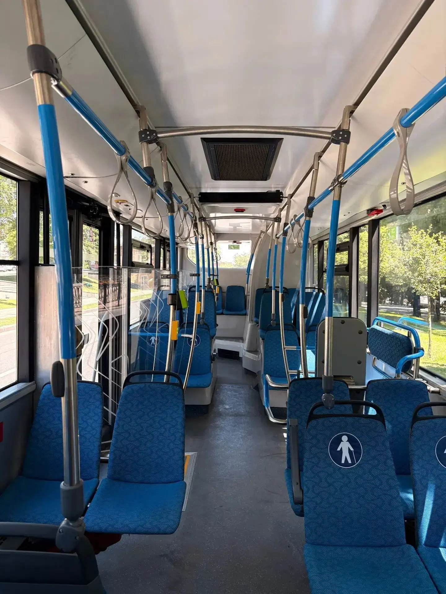 🚌  На ставропольских маршрутах появятся 35 новых автобусов большой вместимости и 18 ав...