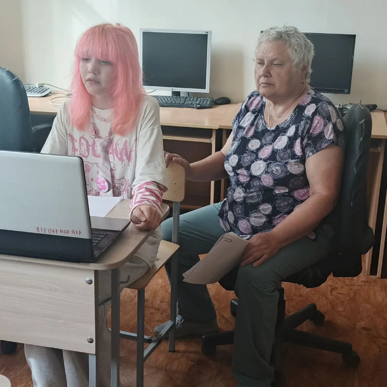"История в наших руках": наши юные исследователи покорили региональный конкурс!

С гордостью сообщае