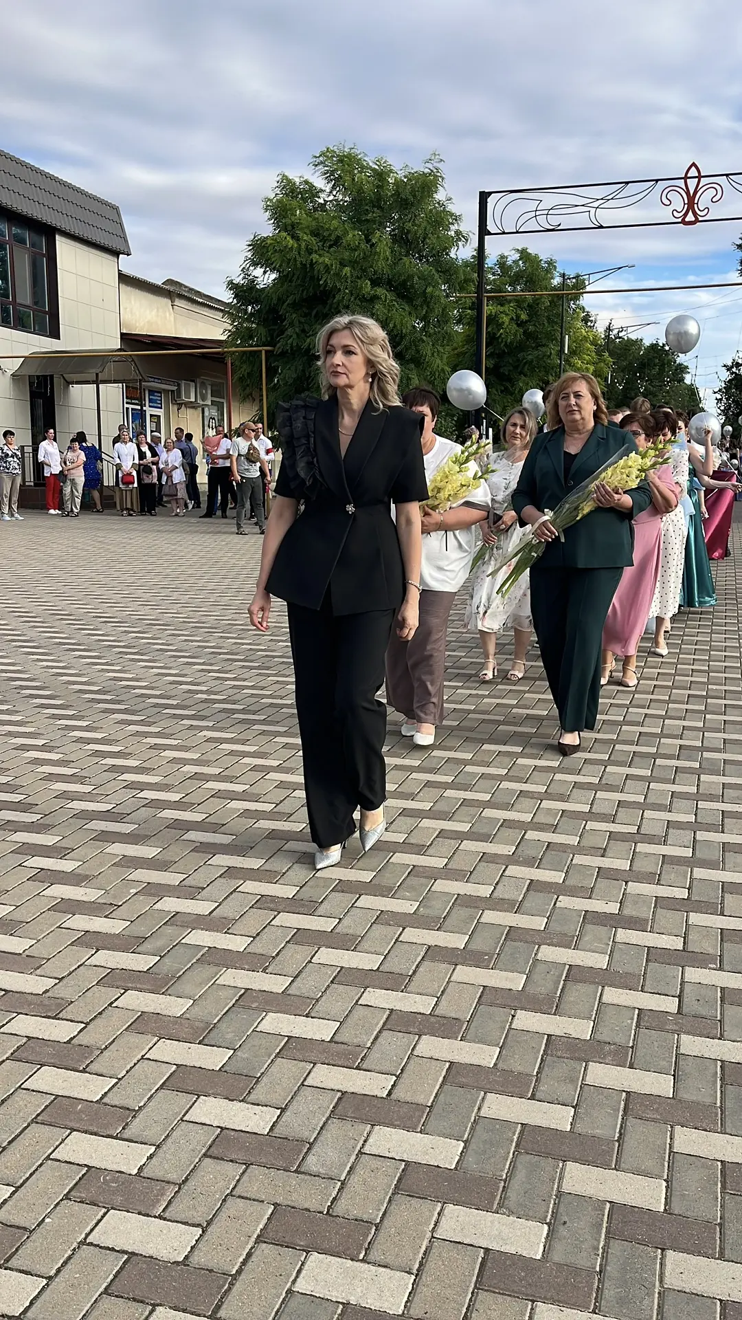 🎓 Выпускной 11 класс: новая глава начинается! 🎉