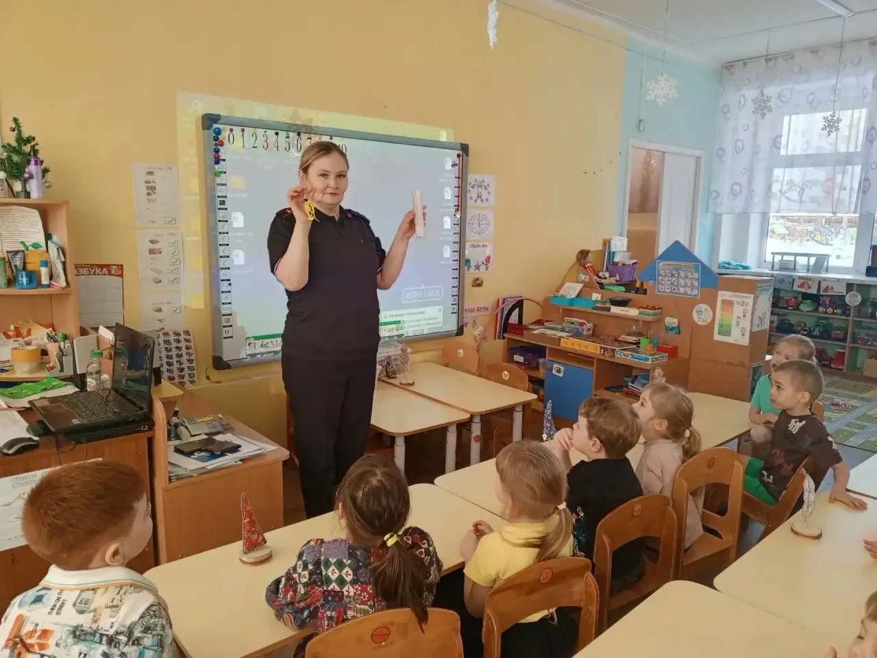 🤗 21 января 2026 инспектор отделения пропаганды безопасности дорожного движения (БДД) отдела Госавто