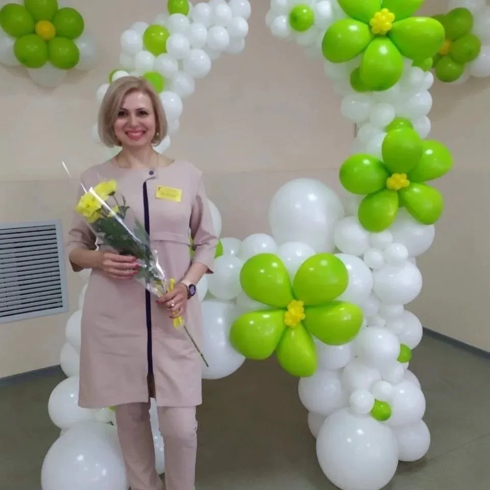🎉 Сегодня свой день рождения отмечает главная медицинская сестра Сызранской ЦГРБ Сыром...