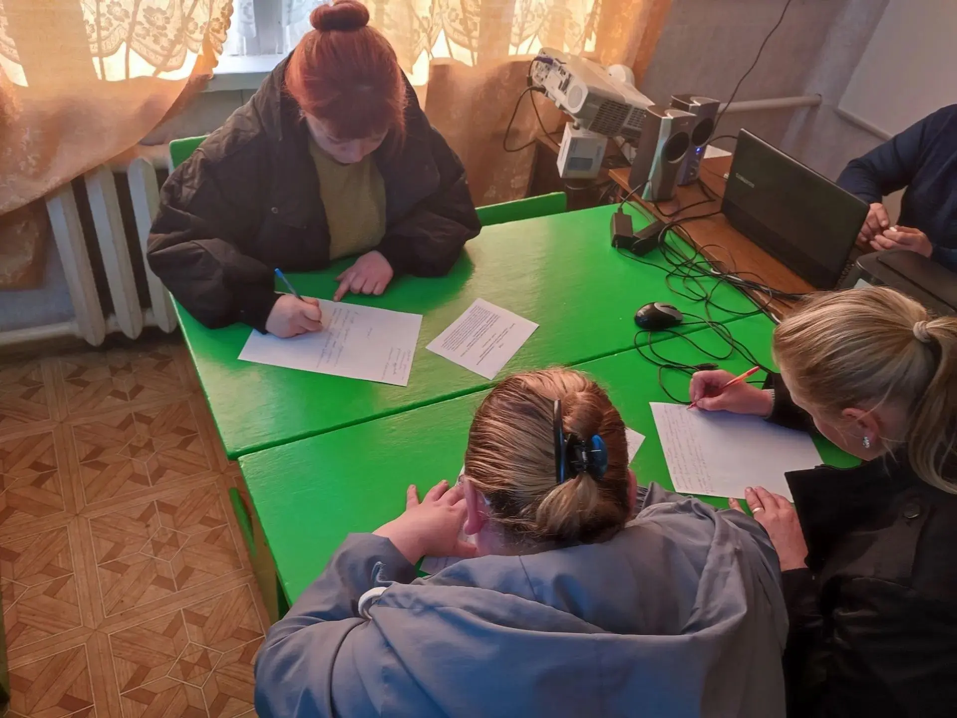 30 сентября в нашей школе в деревне Братковая прошло родительское собрание в рамках Еди...