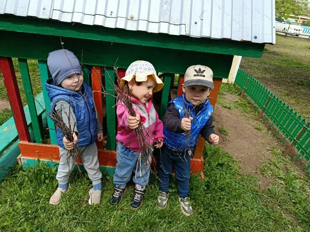 Баланың үсешендә шәхес булып формалашуында хезмәт тәрбиясенә зур урын бирелә. Безнең ке...