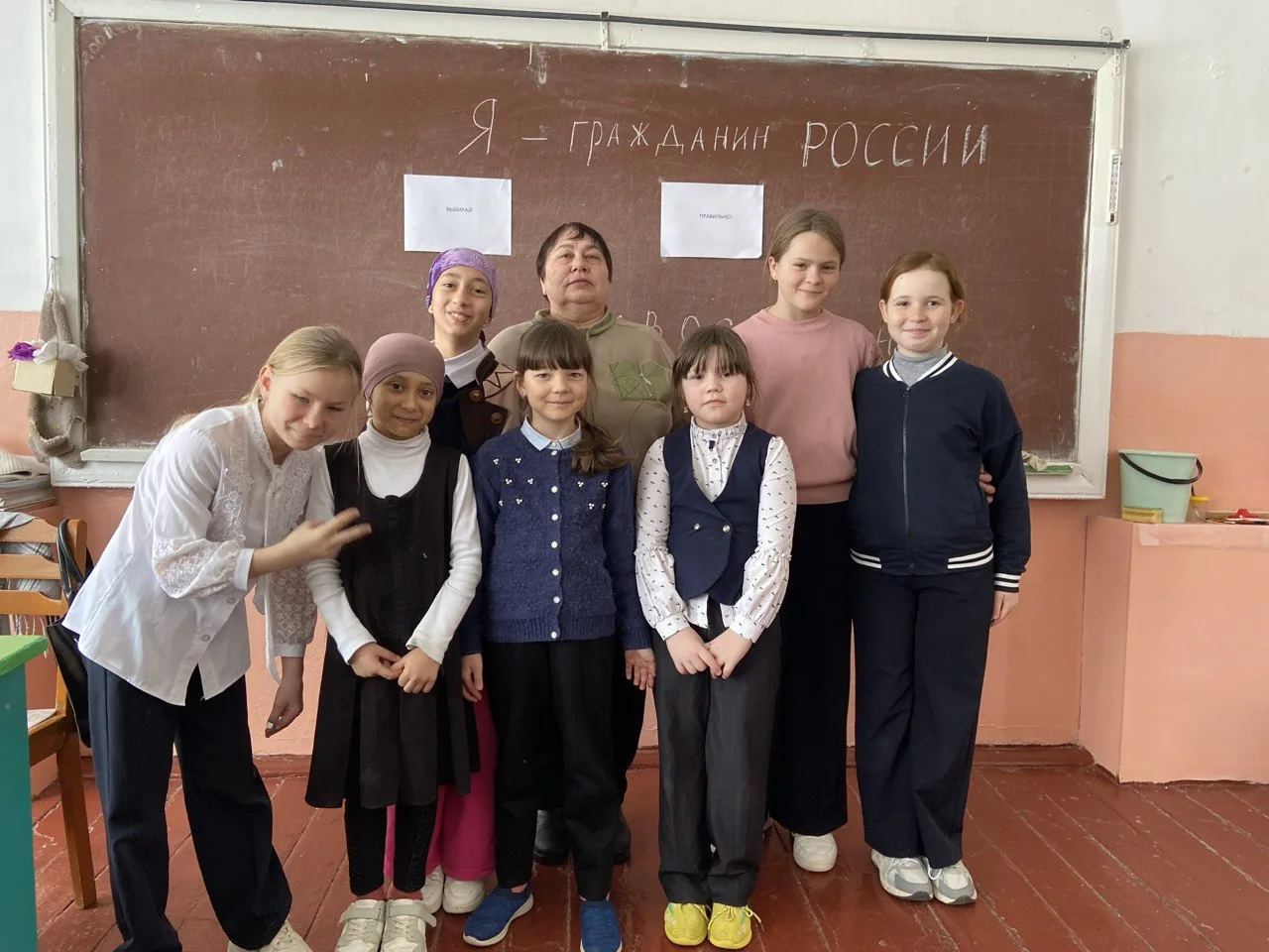 В корпусе д Степная Репьевка прошла неделя правовых знаний.