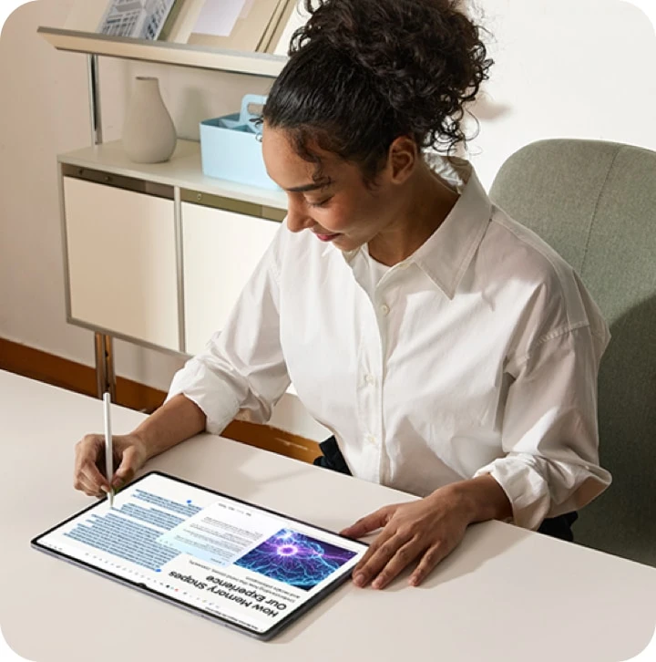 Samsung  представила Galaxy Tab S12+ и Galaxy Tab S12 Ultra.