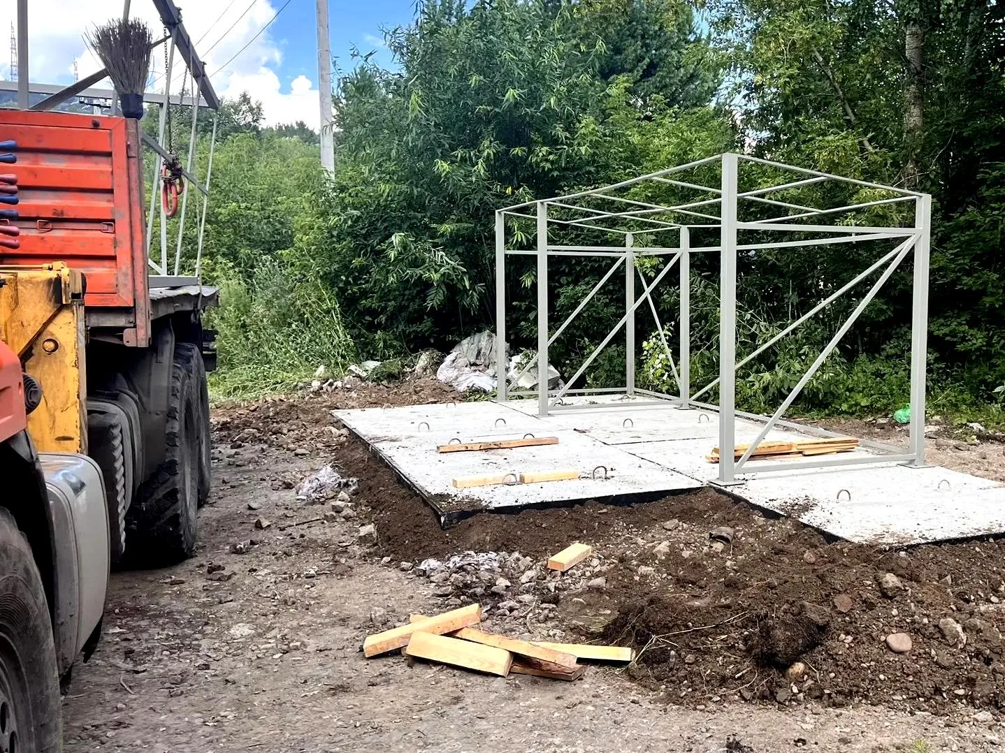 ⚒ В Красноярске приведут в порядок 61 площадку для ТКО: первый этап завершат до 1 августа

В столице