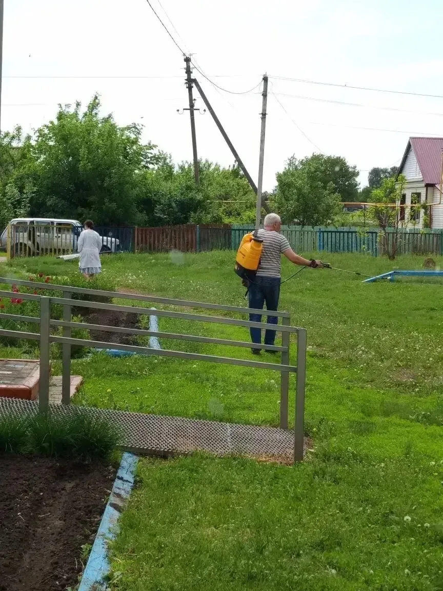С наступлением тёплой погоды становится актуальной обработка от клещей территории детск...