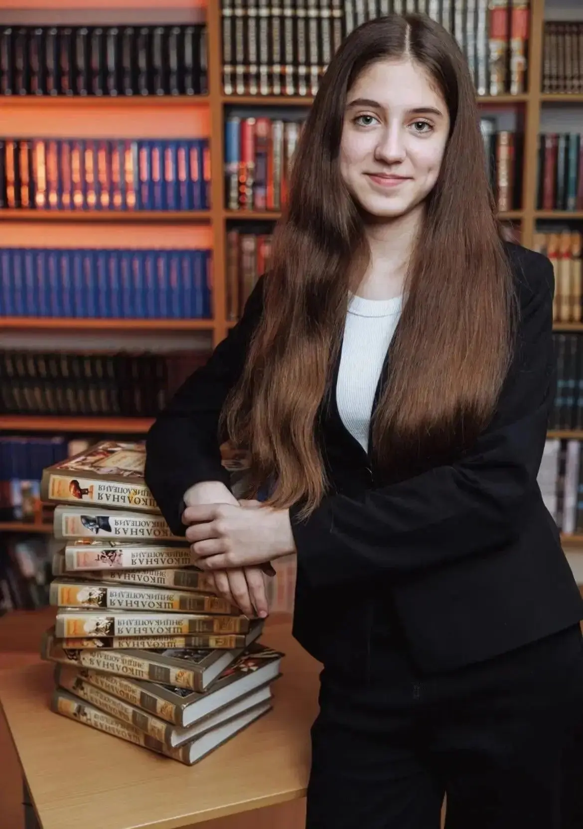 Поздравляем Ляпкало Анну, ученицу 11 А класса, с потрясающим результатом — 100 баллов на ЕГЭ по проф