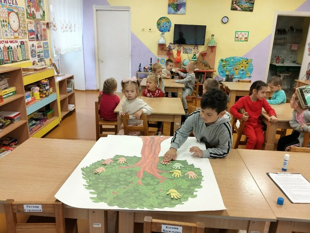 Сегодня в библиотеках Парфинского округа состоялось мероприятие посвящённое солидарност...